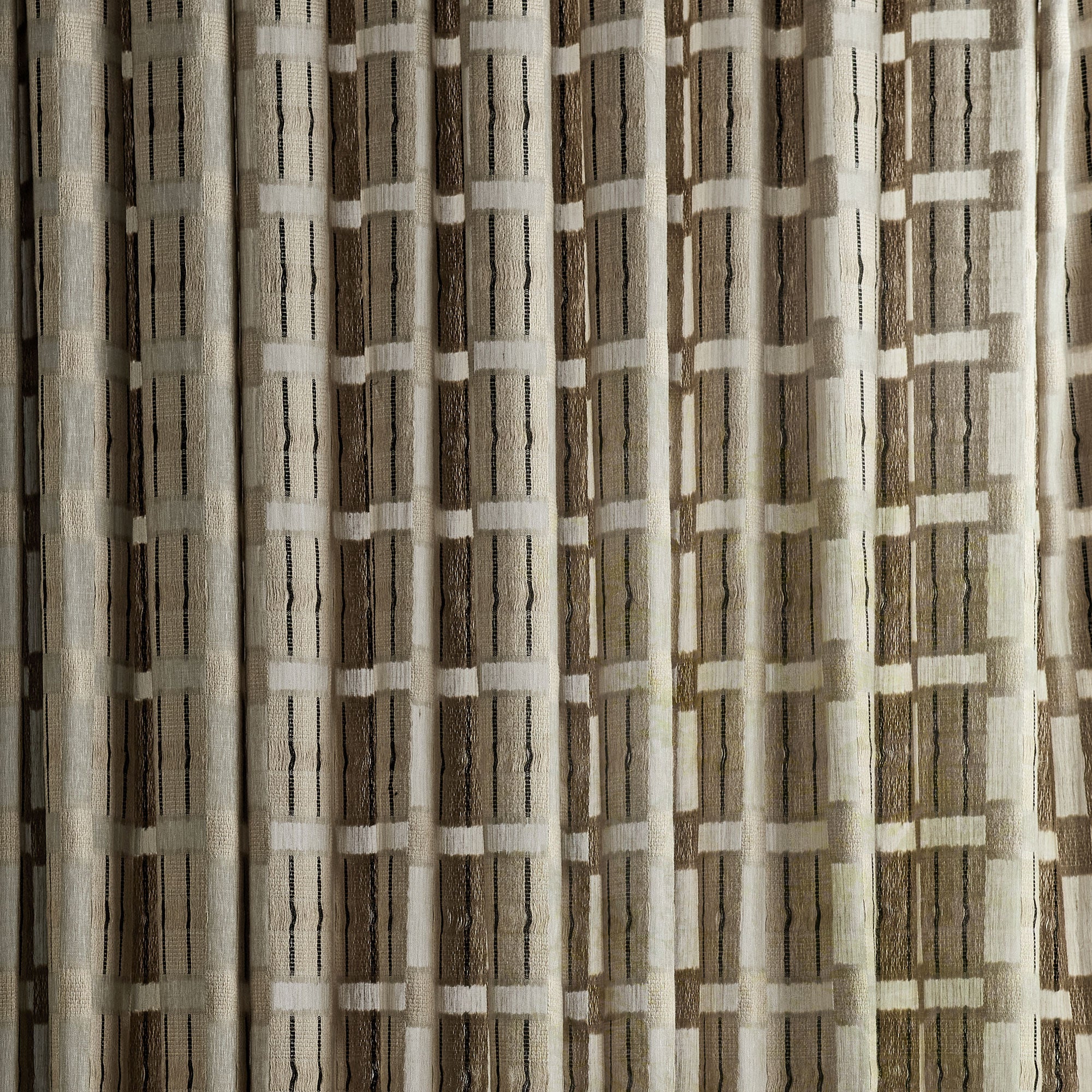 237751 Sandcut Driftwood Sanderson Sheers Fabric by Sanderson