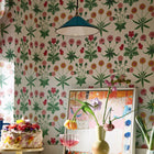 510005 Daisy Bedford Park Strawberry Fields Wallpaper by Morris & Co