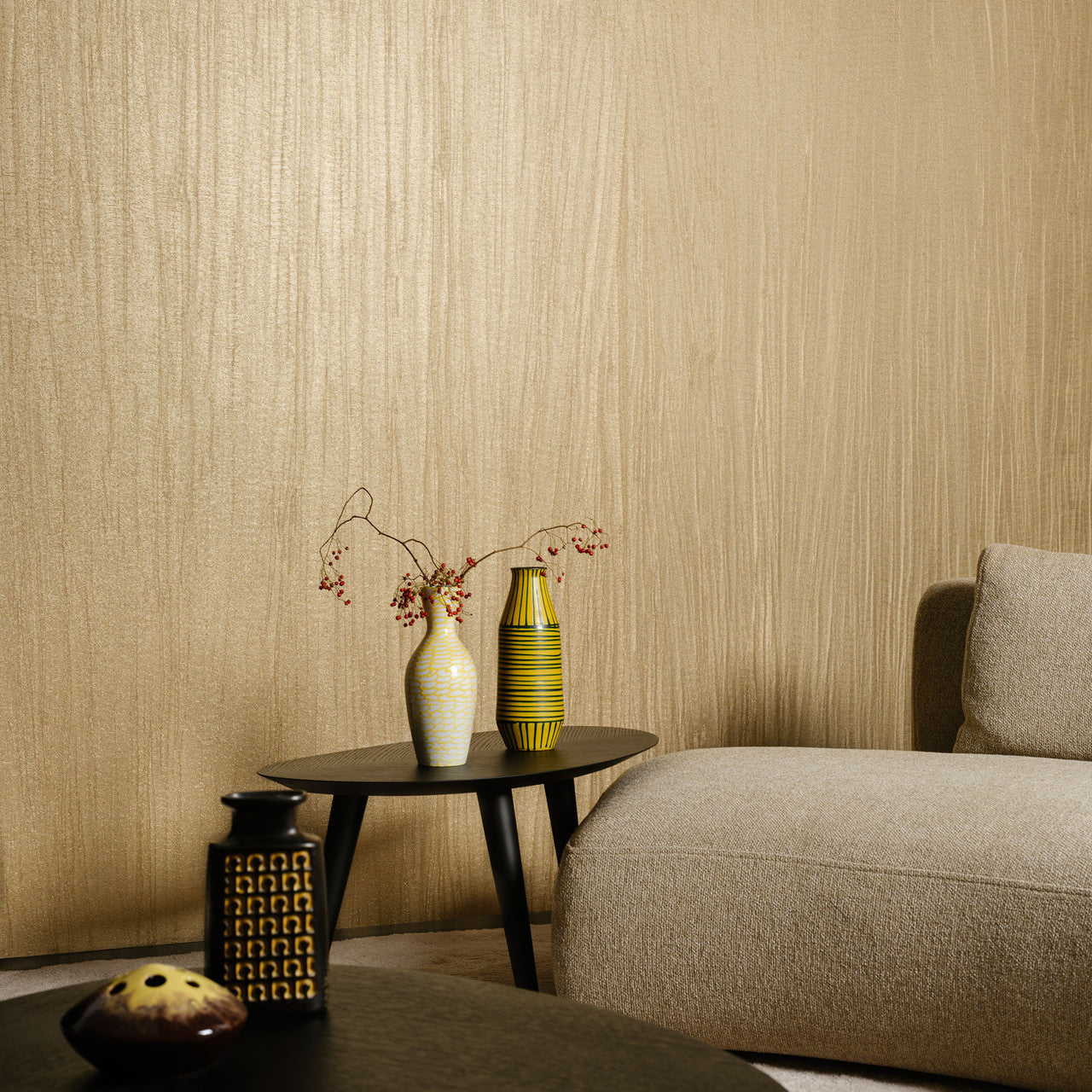 23525A Pristine Emblème Antique Gold Wallpaper By Arte