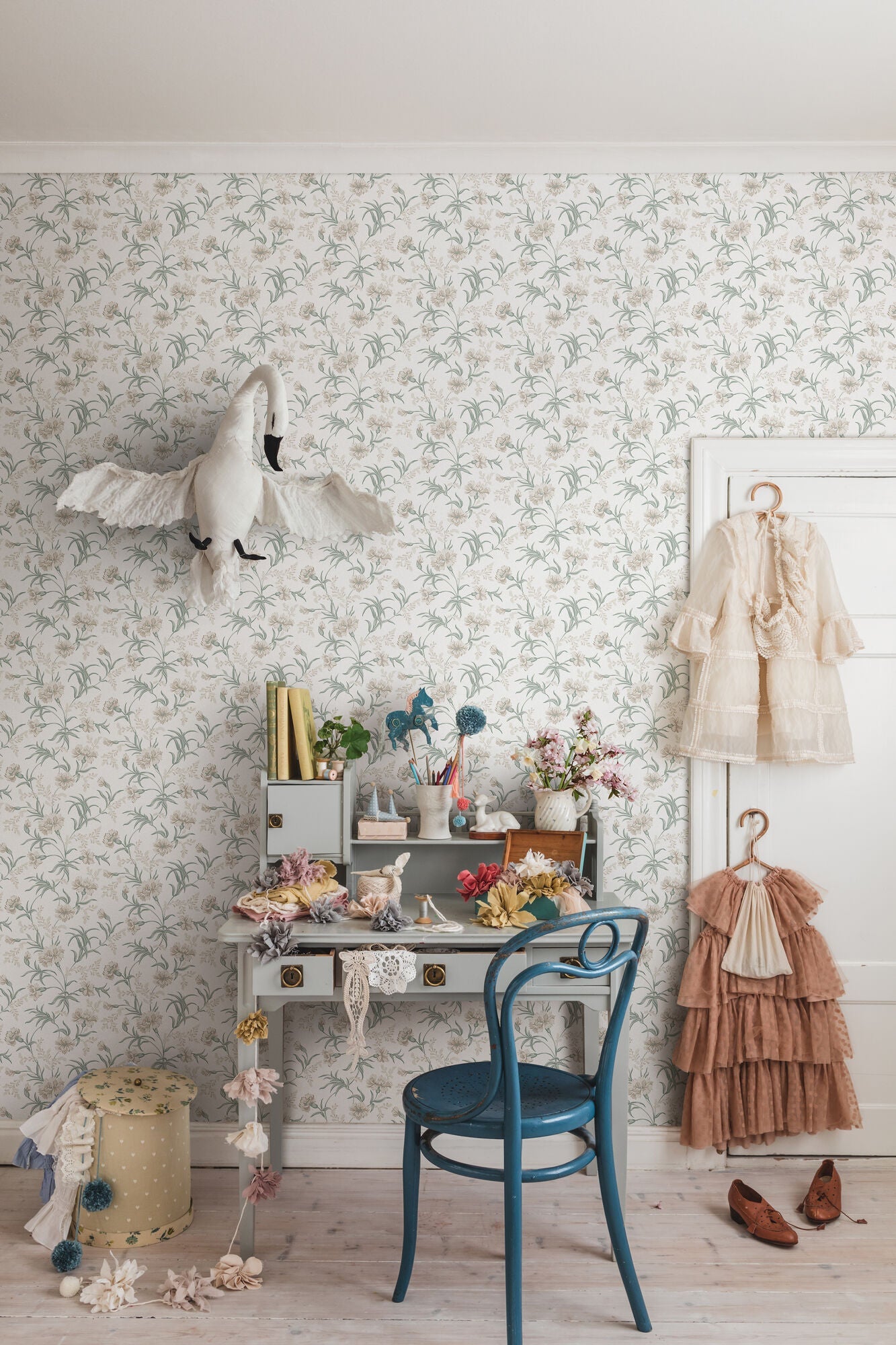 832-01 Spring Green Emilie Löfstad Wallpaper by Sandberg
