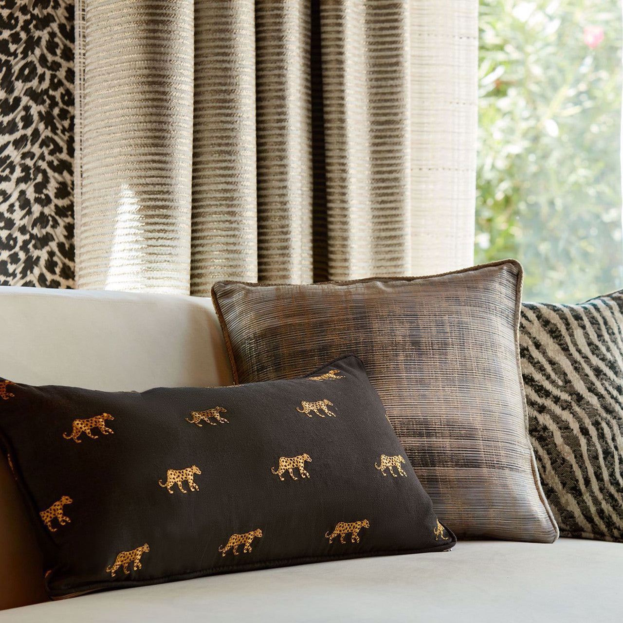 F1716/03 Serengeti Breegan Jane Noir Clarke & Clarke Fabric