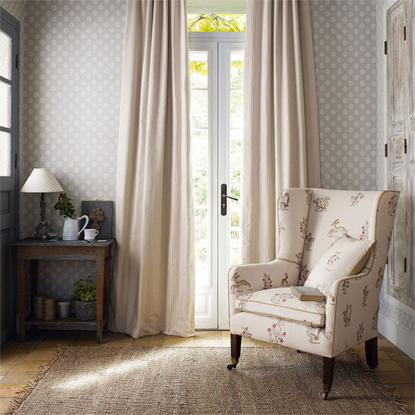 Florrie Fabienne Wallpaper by Sanderson