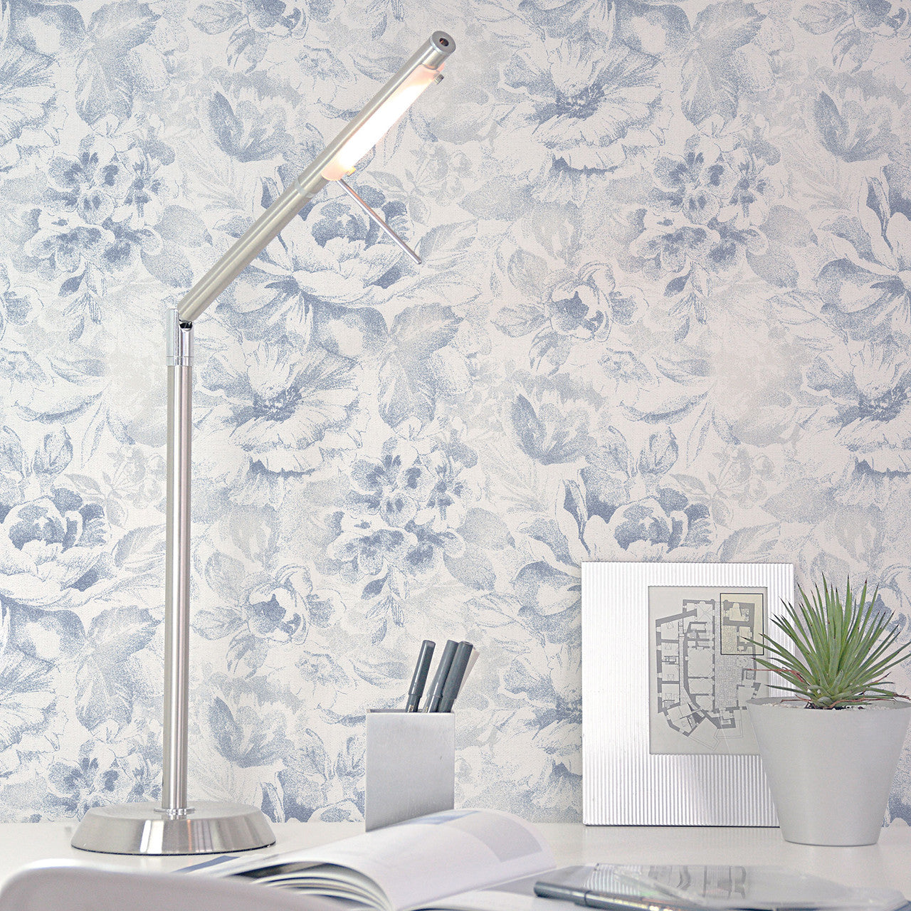 G56303 Stipple Floral Nordic Elements Wallpaper by Galerie