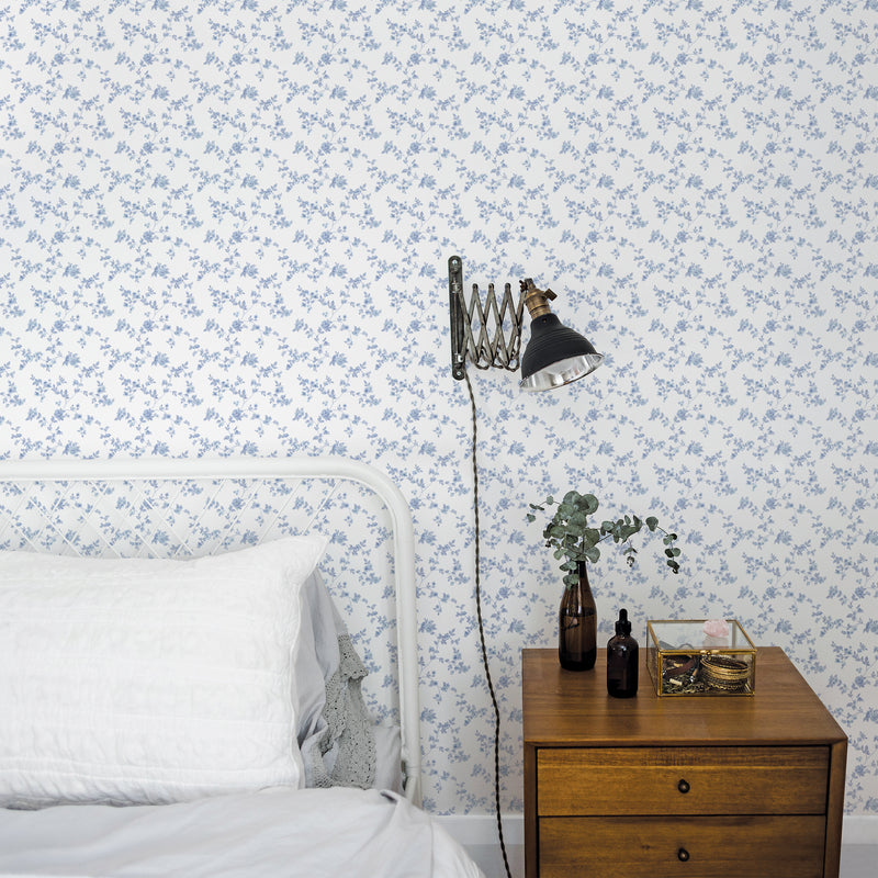 G56647 Delicate Floral Small Prints Blue Wallpaper By Galerie