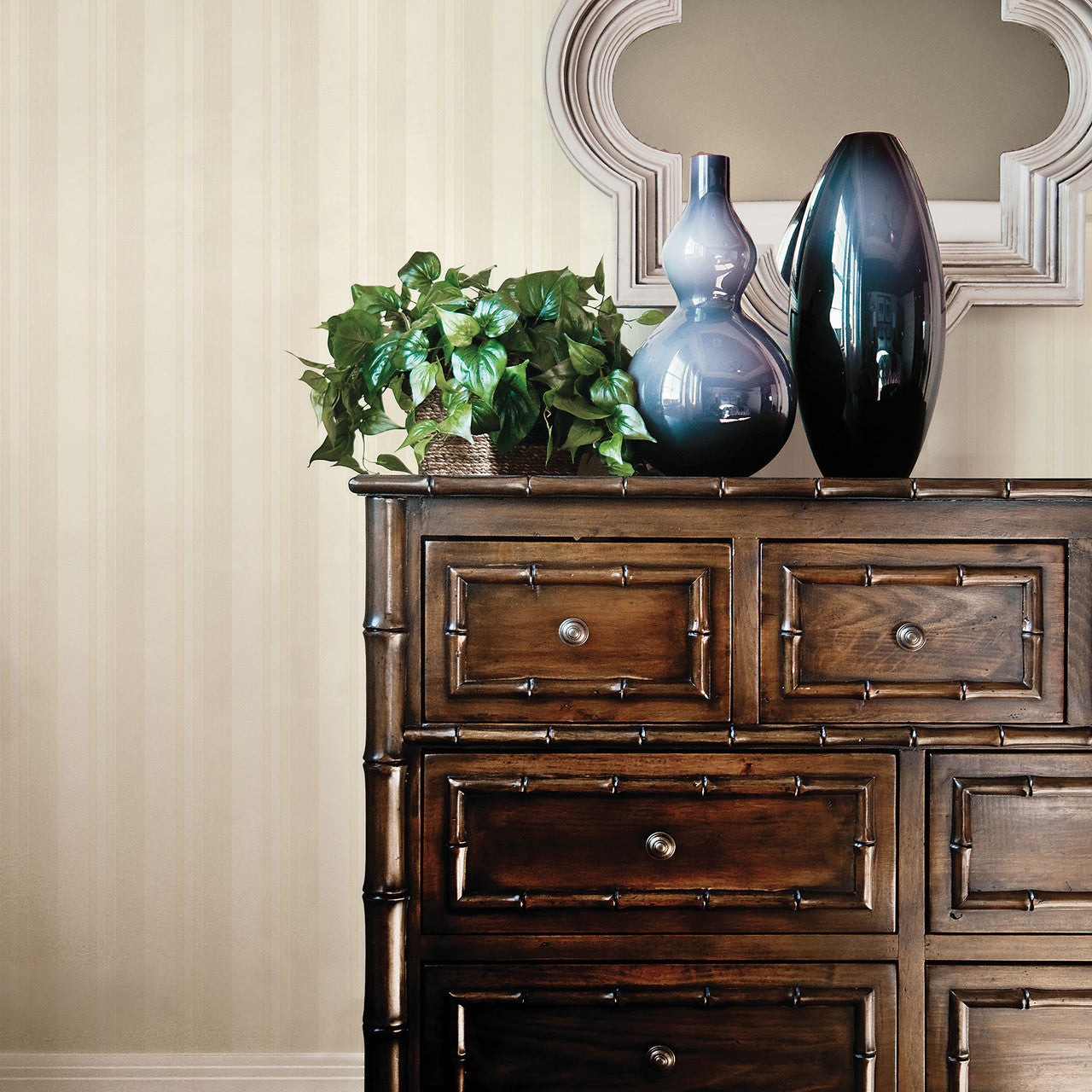 G67619 Silk Stripe Palazzo 2 Wallpaper By Galerie