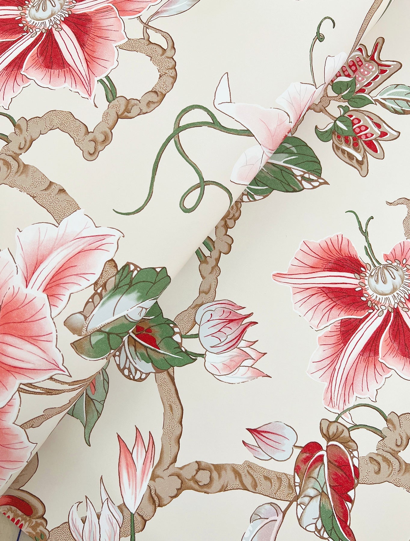 GT4513 Marguerite Vine Cream Classics Wallpaper by York Wallcoverings
