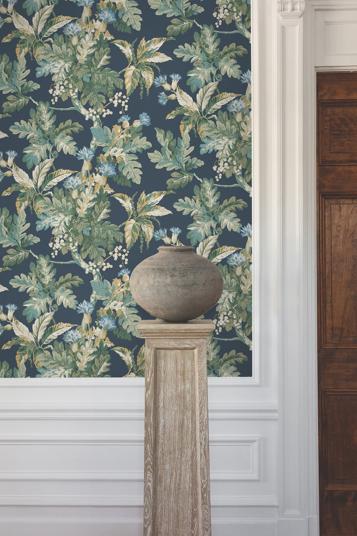 GT4523 Briarwood Navy Classics Wallpaper by York Wallcoverings