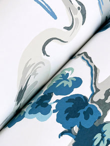 GT4533 Bridgewater White Classics Wallpaper by York Wallcoverings