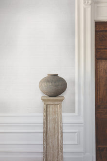 GT4596N Amari Porcelain Classics Wallpaper by York Wallcoverings