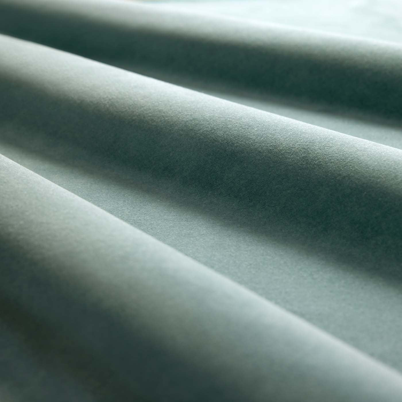 HAF0673-14 Heatherton Velvet Atlantic Fabric by Harlequin