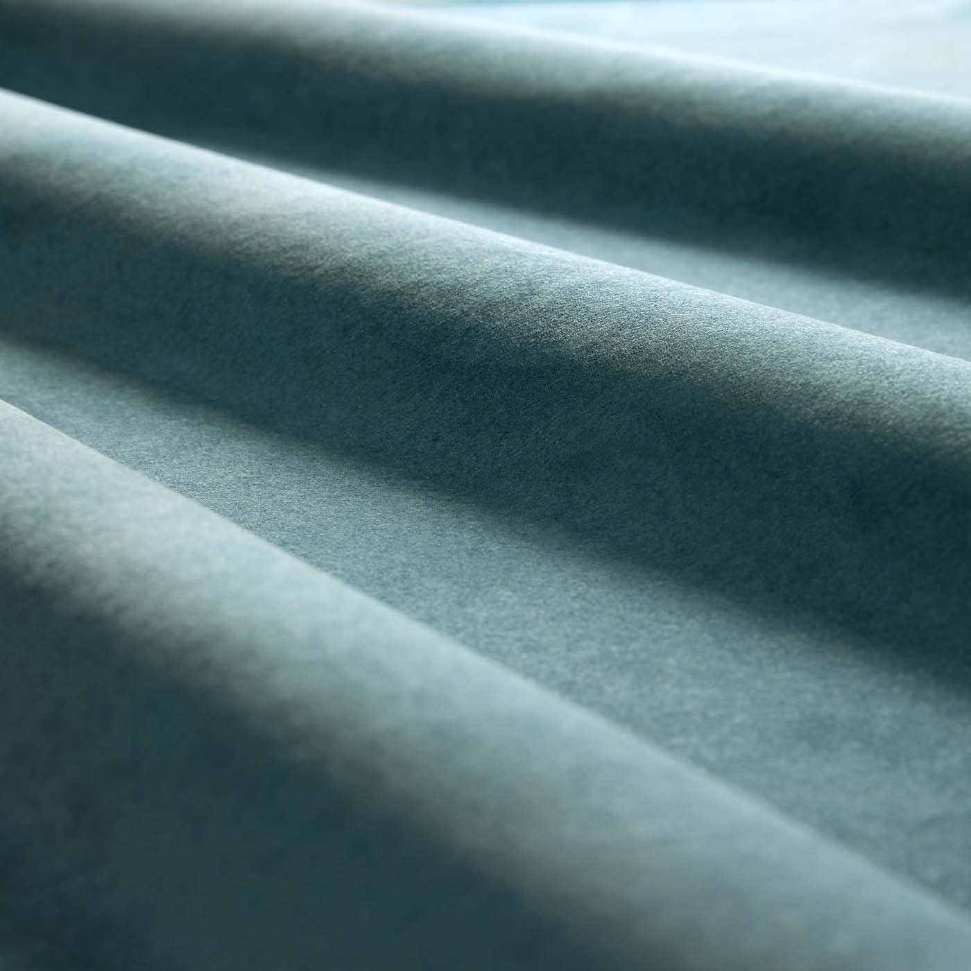 HAF0673-17 Heatherton Velvet Riviera Fabric by Harlequin