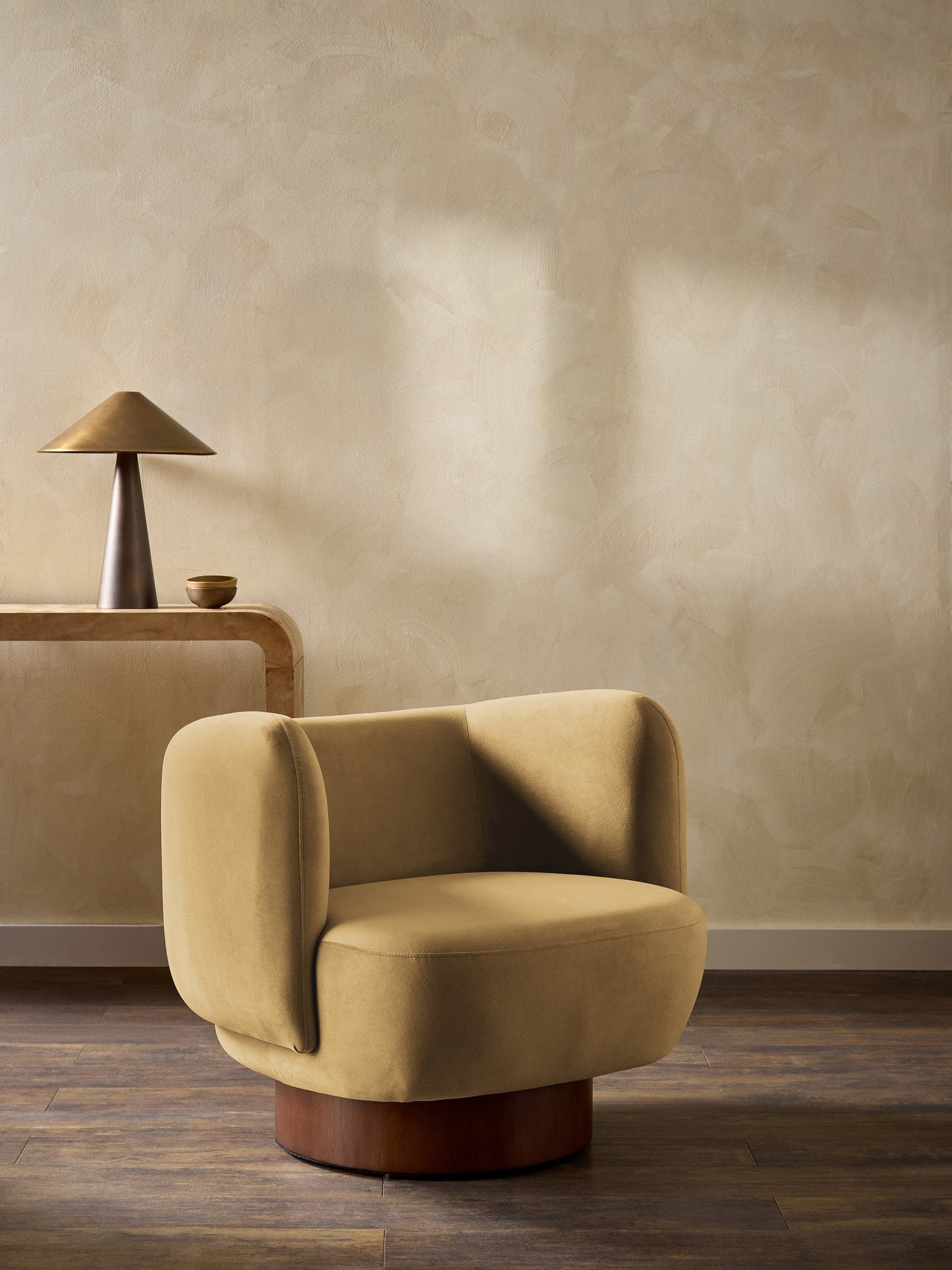 HAF0673-23 Heatherton Velvet Dune Fabric by Harlequin