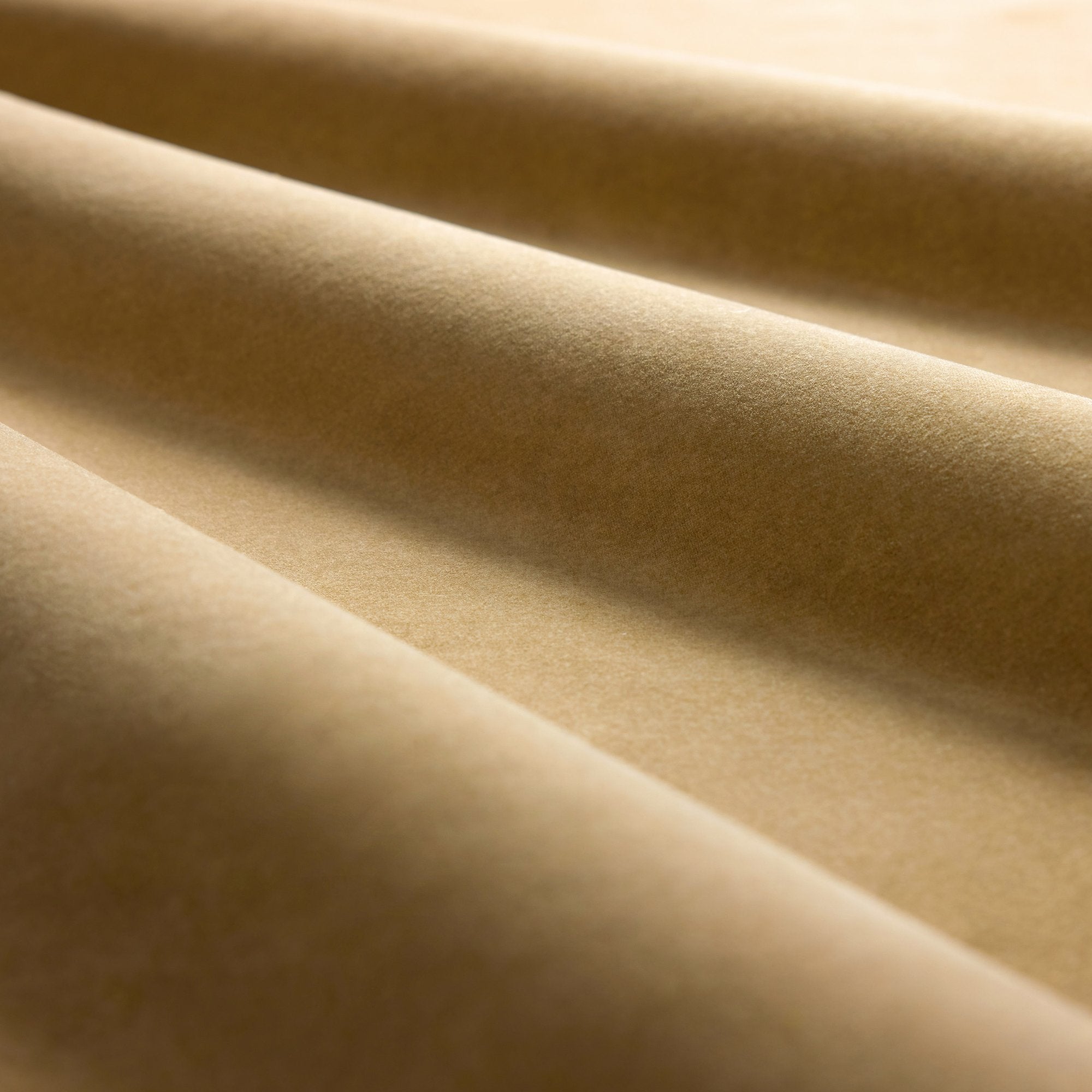 HAF0673-23 Heatherton Velvet Dune Fabric by Harlequin