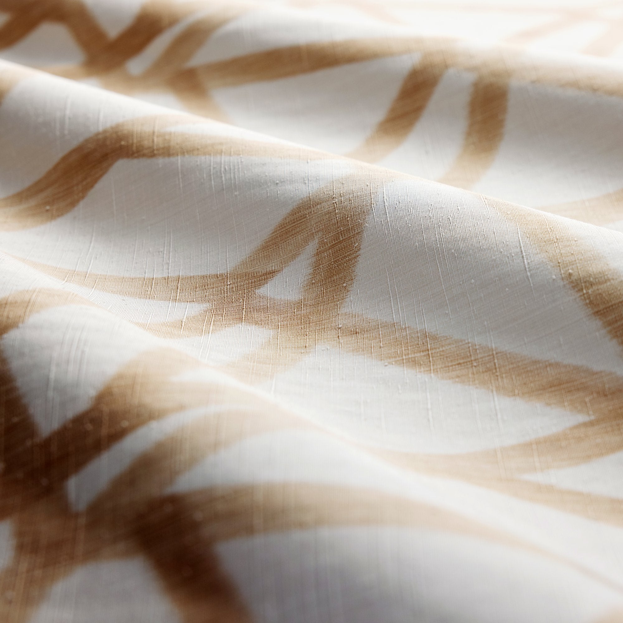 HAF0680-01 Sumi Ikat Copper Signature Fabric by Harlequin