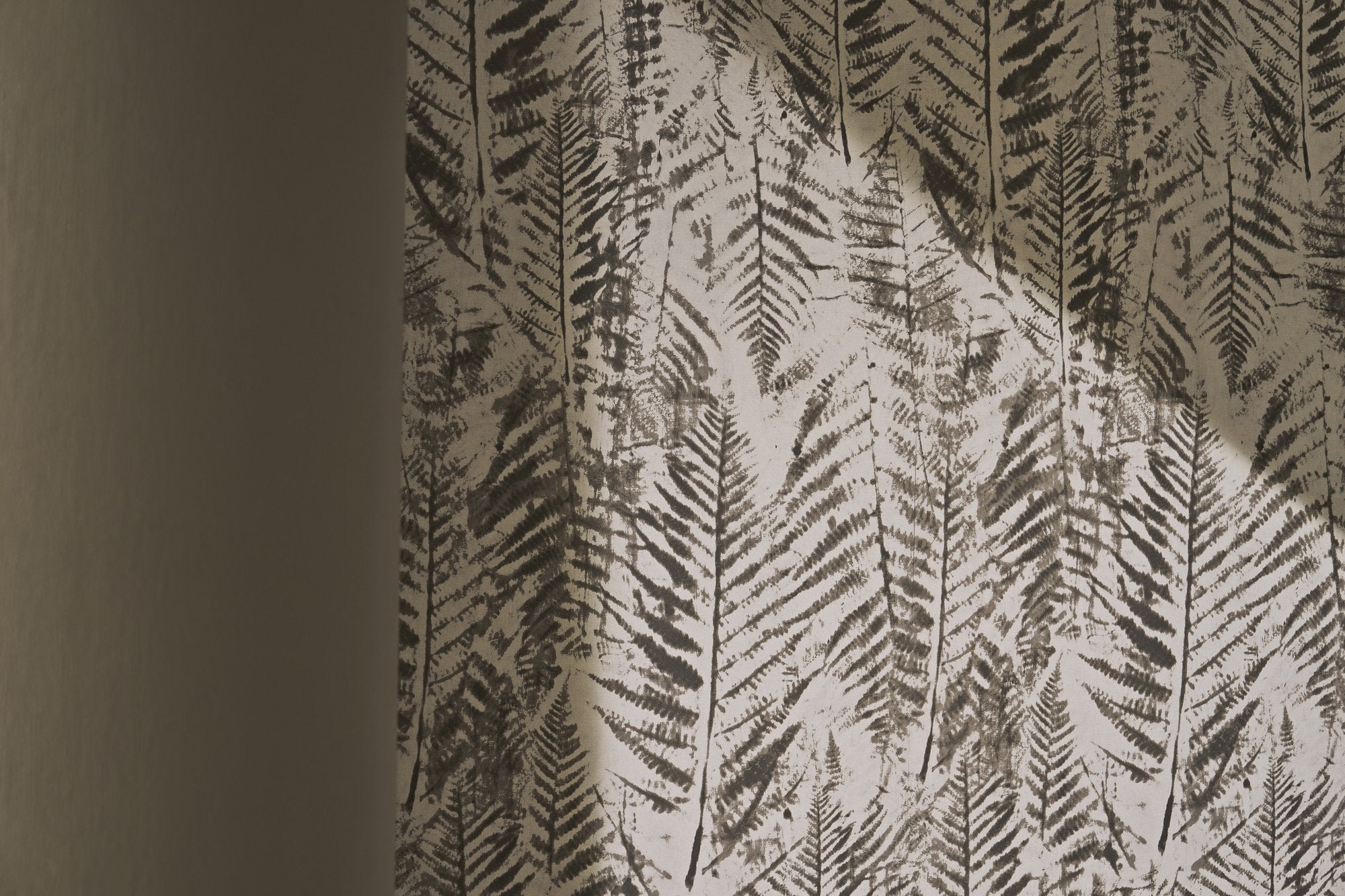 HAW0342-01 Kayu Nomad Signature Wallpaper by Harlequin