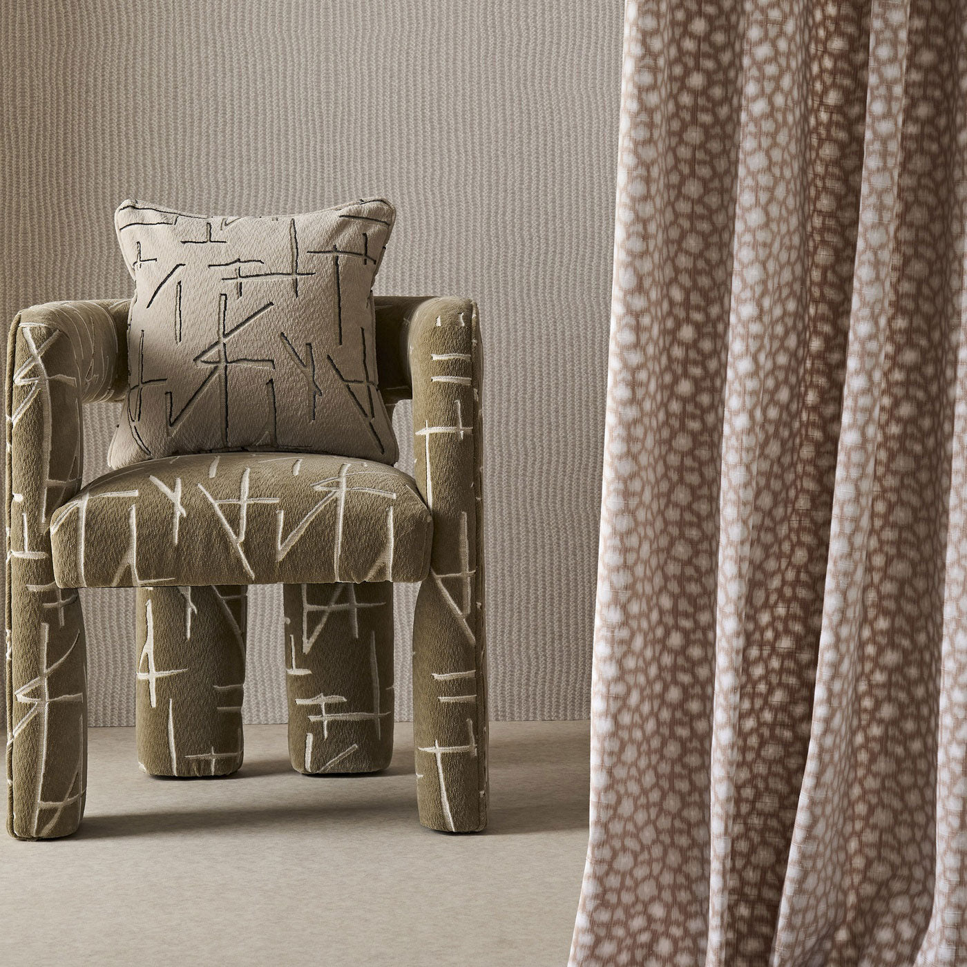 134712 Loam Defined Momentum Rust Fabric by Harlequin