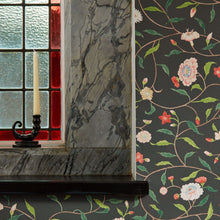 313055 Henrietta's Trail Wallpaper by Zoffany
