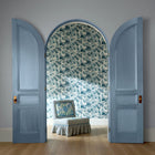 113138 Flores Idyllic Cornflower/First Light/Denim Wallpaper by Harlequin