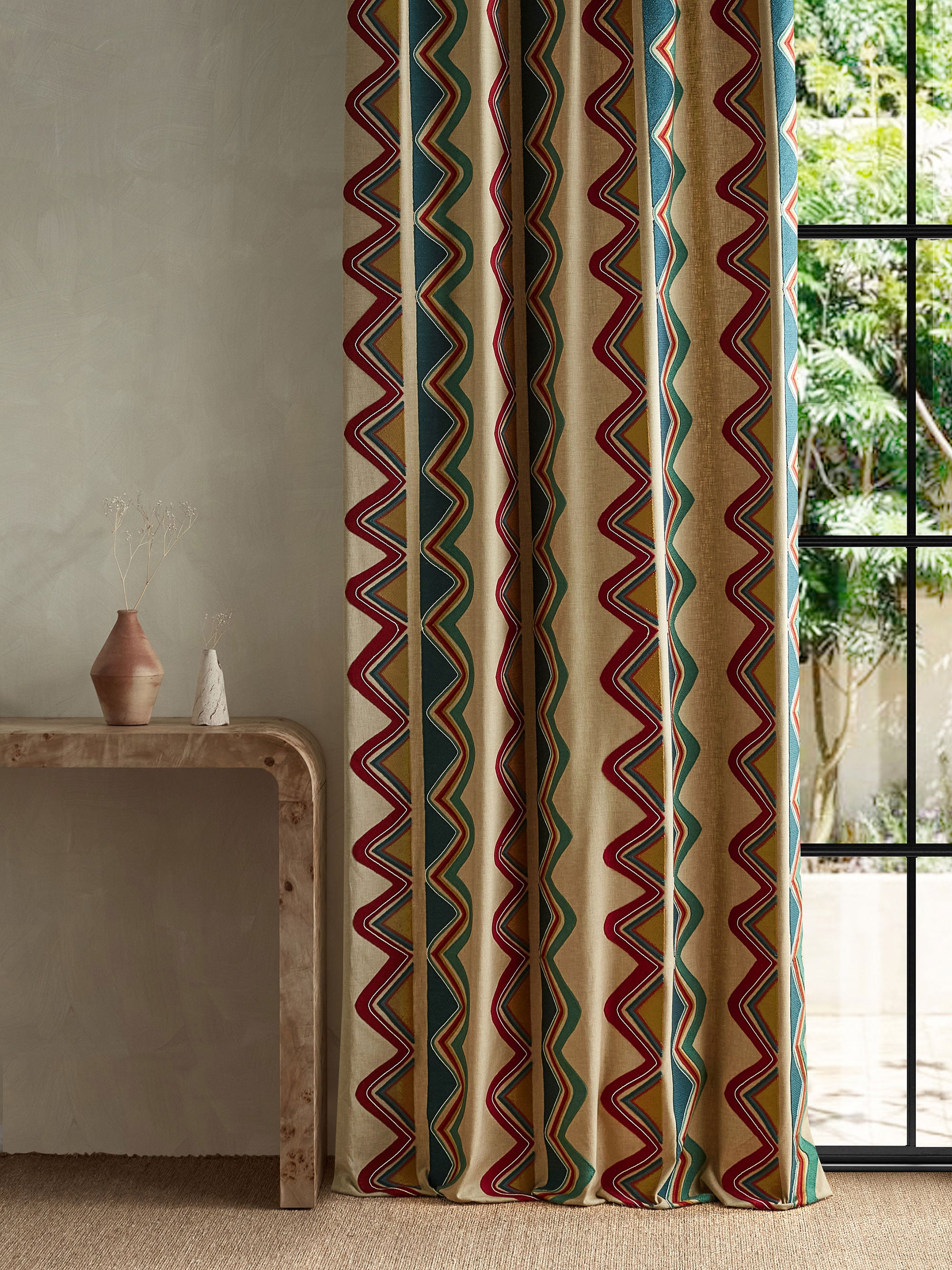 134793 Kaleido Scarlet/Midnight Zamora Fabric by Harlequin