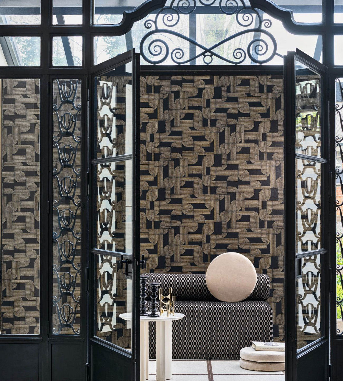 75701222 Hector Select 8 Wallpaper by Casamance