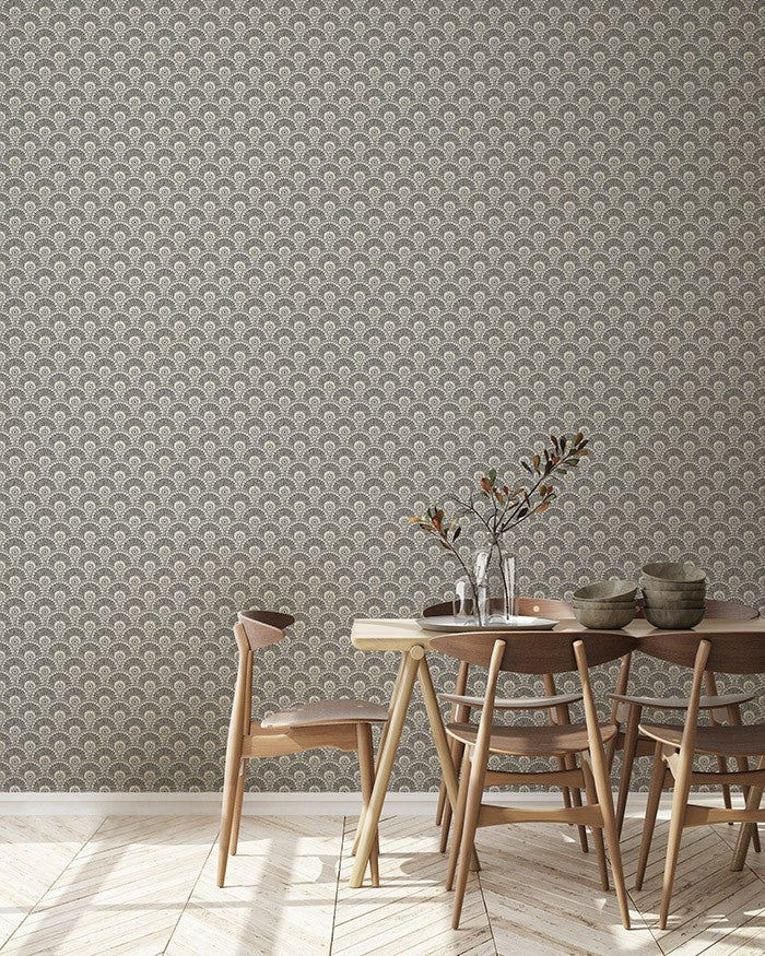 IT4404-2 Flabelo Beige Y Negro Ítera Wallpaper by Tres Tintas