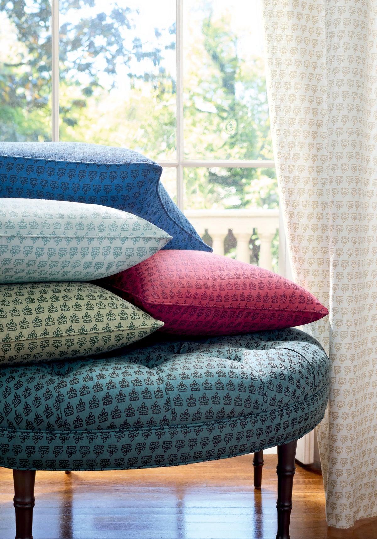Mimi Indienne Teal Wallpaper by Thibaut | T36443