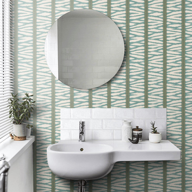 J188W-02 Wilder Innis Teal Wallpaper By Jane Churchill