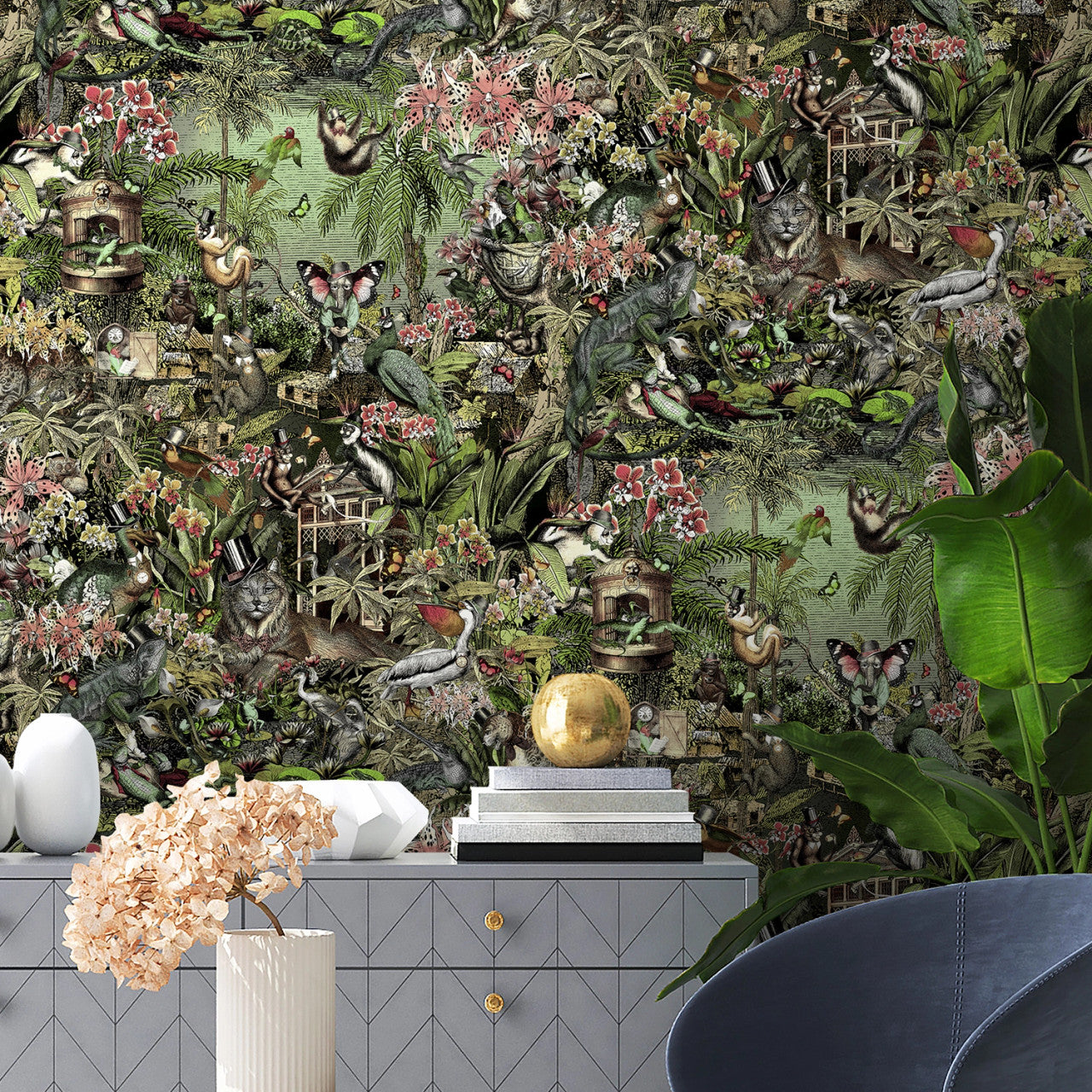 BMPP004/05C Jungle Life Wallpaper by Brand McKenzie