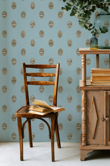 LIN-049-051-062 Linear Cameos Roll II Wallpaper by Josephine Munsey