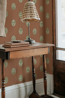 LIN-055-032-056 Linear Cameos Roll II Wallpaper by Josephine Munsey