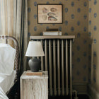 LIN-057-061-015 Linear Cameos Roll II Wallpaper by Josephine Munsey