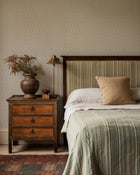 LL3102-2 Pinyol Grey Llaüt Wallpaper by Tres Tintas