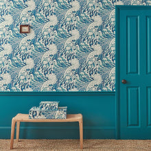 LW083/001 The Wave Autumn 2020 Wallpaper by Linwood