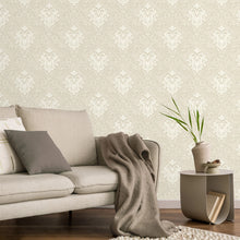 M95658 Florentine Damask Vymura Milano Wallpaper by Fine Decor