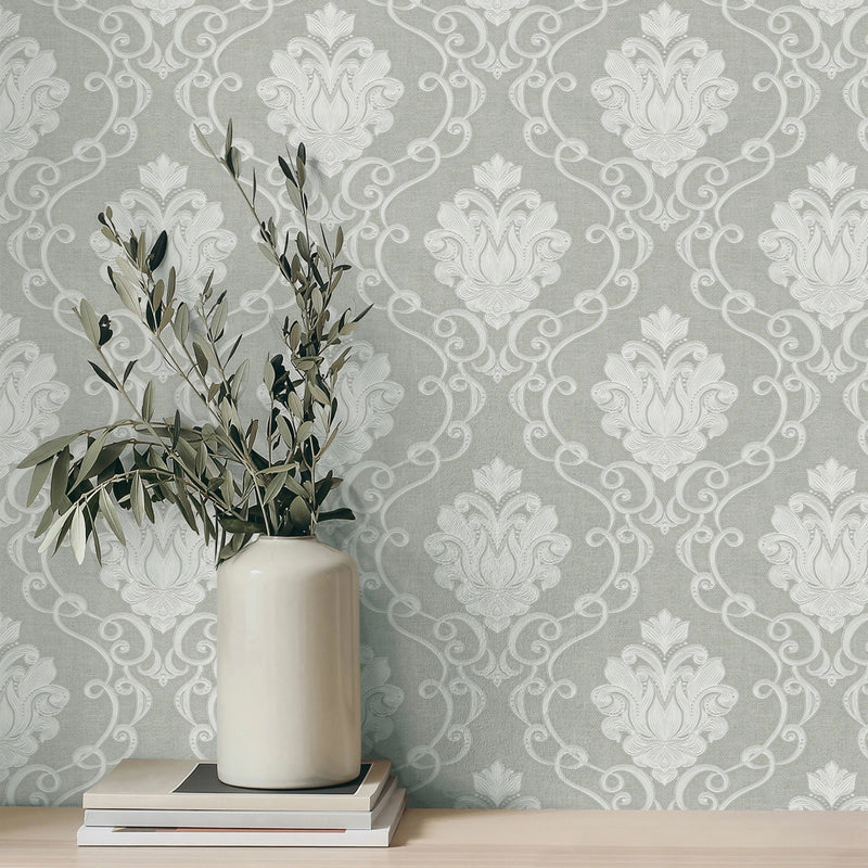 M95659 Florentine Damask Vymura Milano Wallpaper by Fine Decor