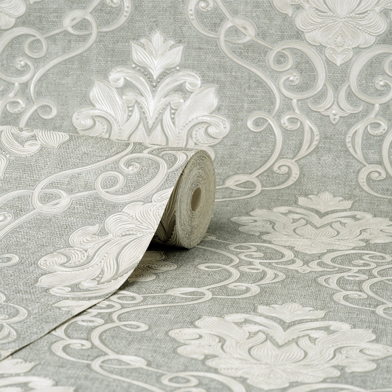 M95659 Florentine Damask Vymura Milano Wallpaper by Fine Decor