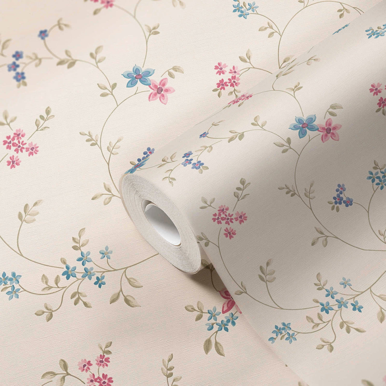 MC61021 Petit Floral Motif Maison Charme Wallpaper By Galerie