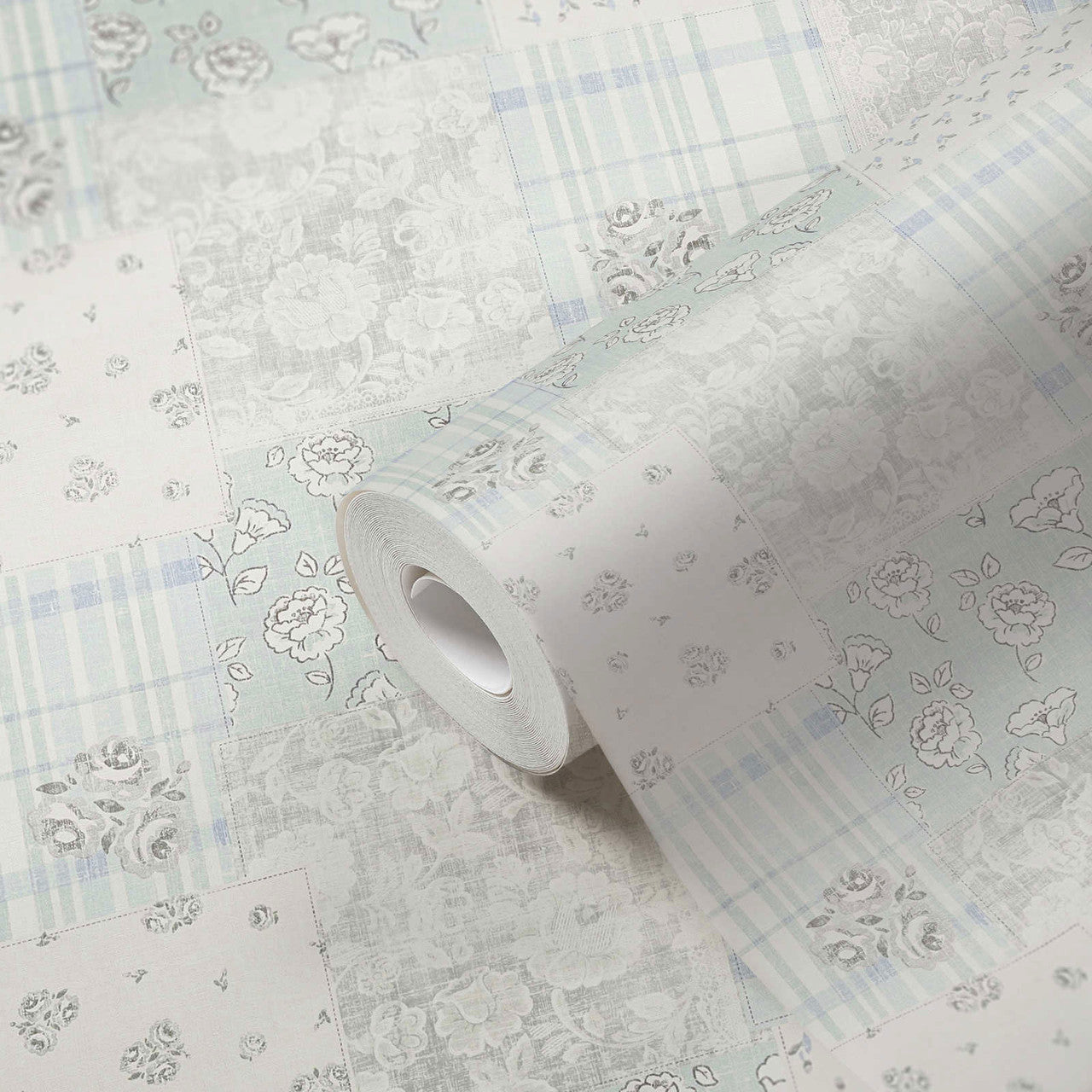 MC61044 Patchwork Vintage Floral Motif Maison Charme Wallpaper By Galerie