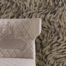 MO2043 Blushing Sloth Moooi Extinct Animals Wallpaper by Arte