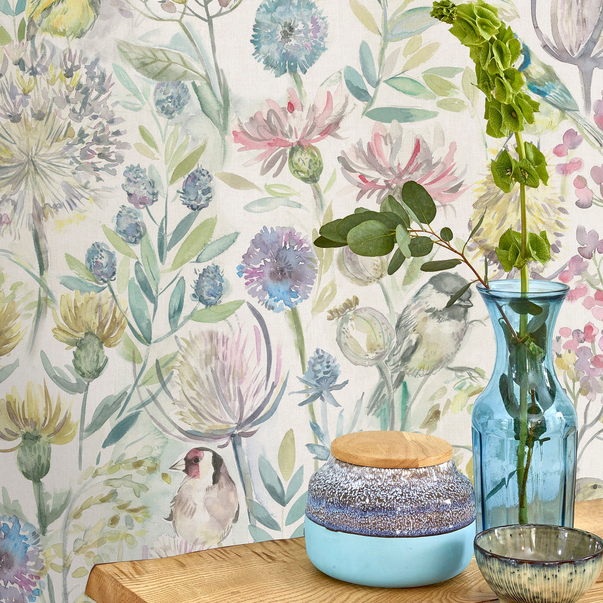 Morning Chorus Green Wallpaper by Voyage Maison | MORNING/WPO/MUL