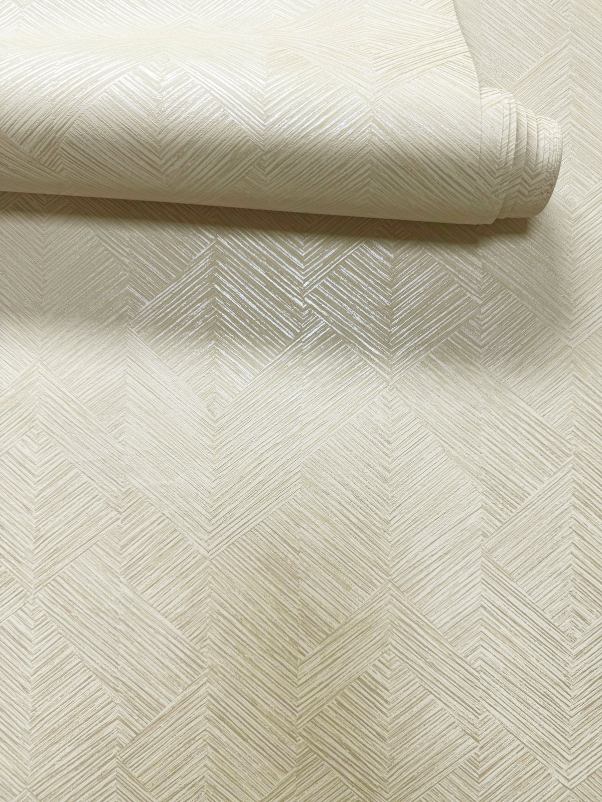 Stripe Geometric Cream / Silver Grey Metallic FX 2 Wallpaper by Galerie — roomshot 2