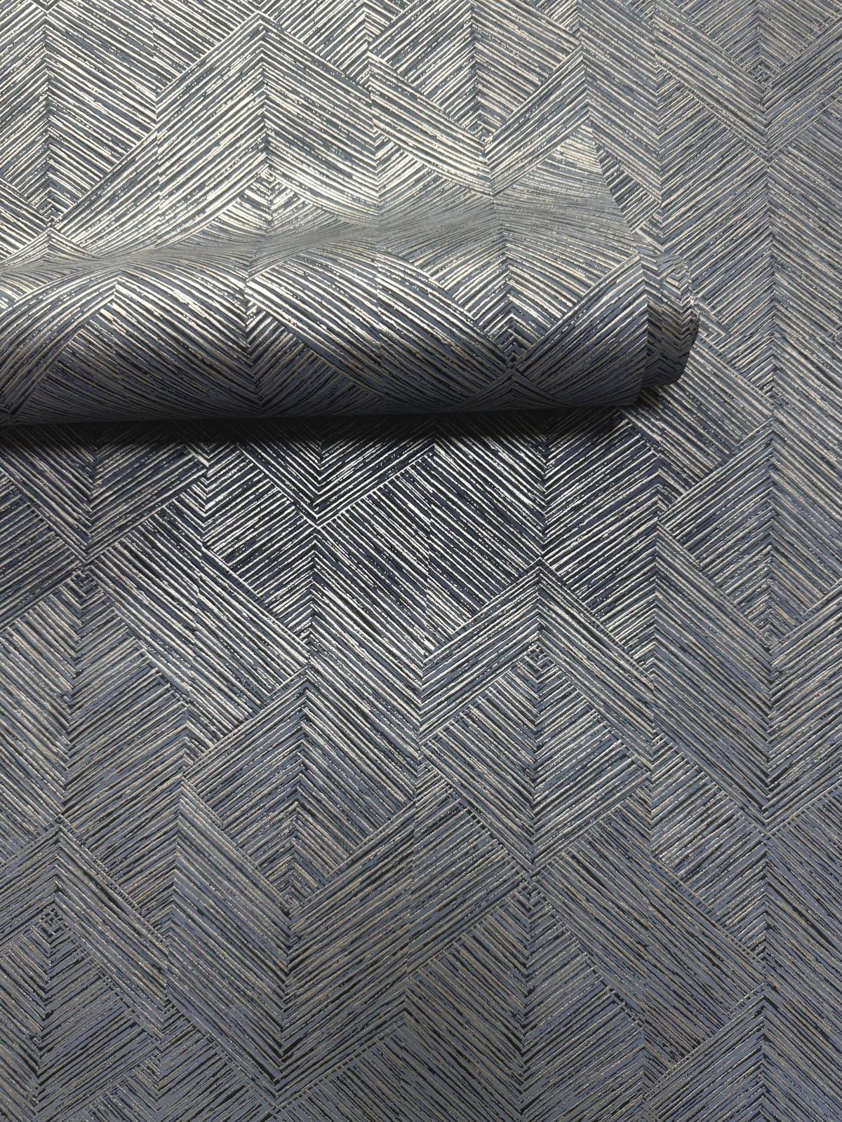 Stripe Geometric Blue / Black Metallic FX 2 Wallpaper by Galerie — roomshot 2
