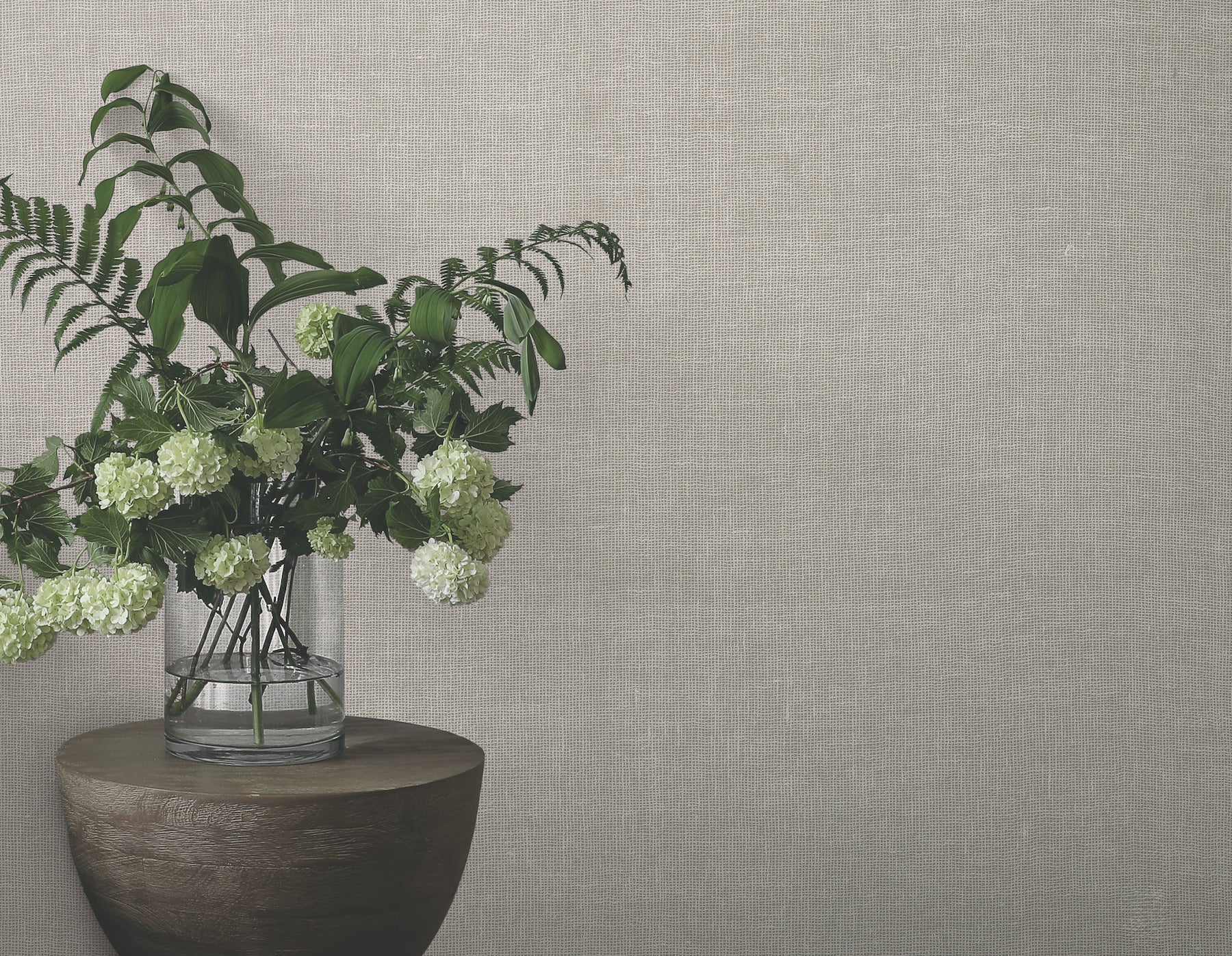 MX9602 Huri Grey Astoria Wallpaper by York Wallcoverings