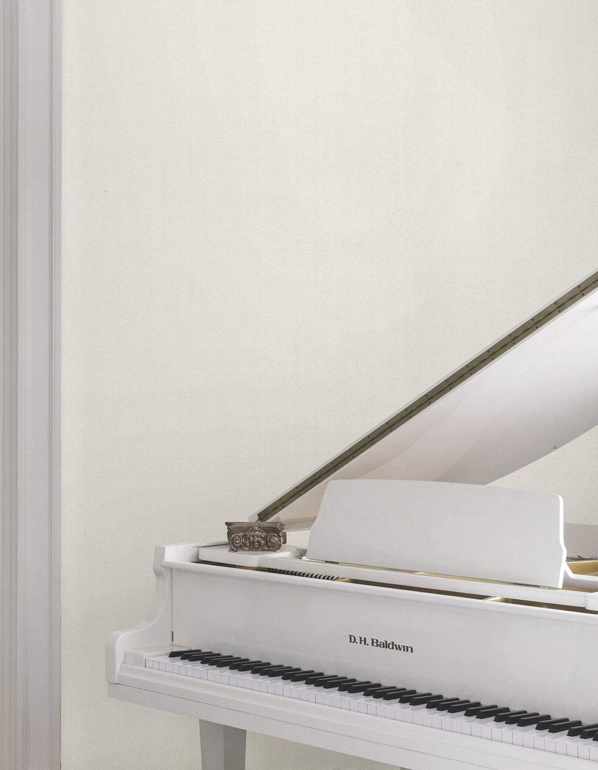 MX9604 Huri White Astoria Wallpaper by York Wallcoverings
