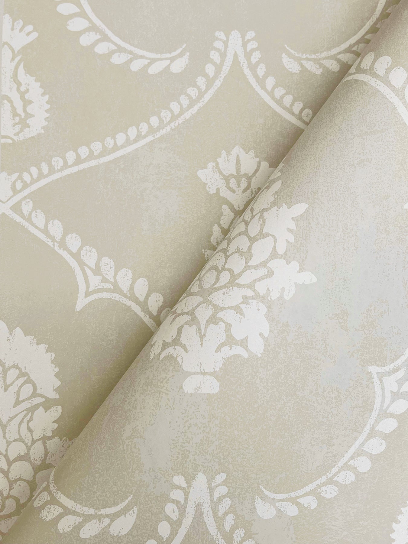 MX9642 Royal Damask Soft Grey Astoria Wallpaper by York Wallcoverings