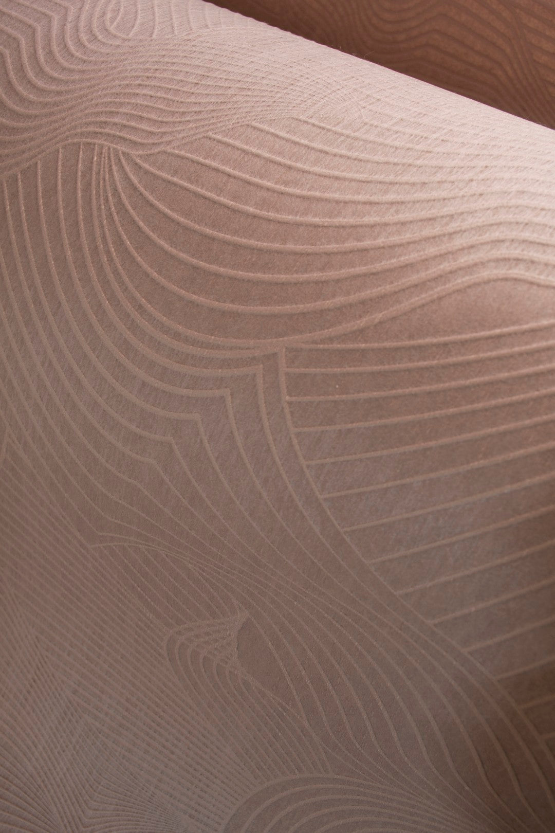MO5042 Techno Bee Dusty Pink Wallpaper by Moooi