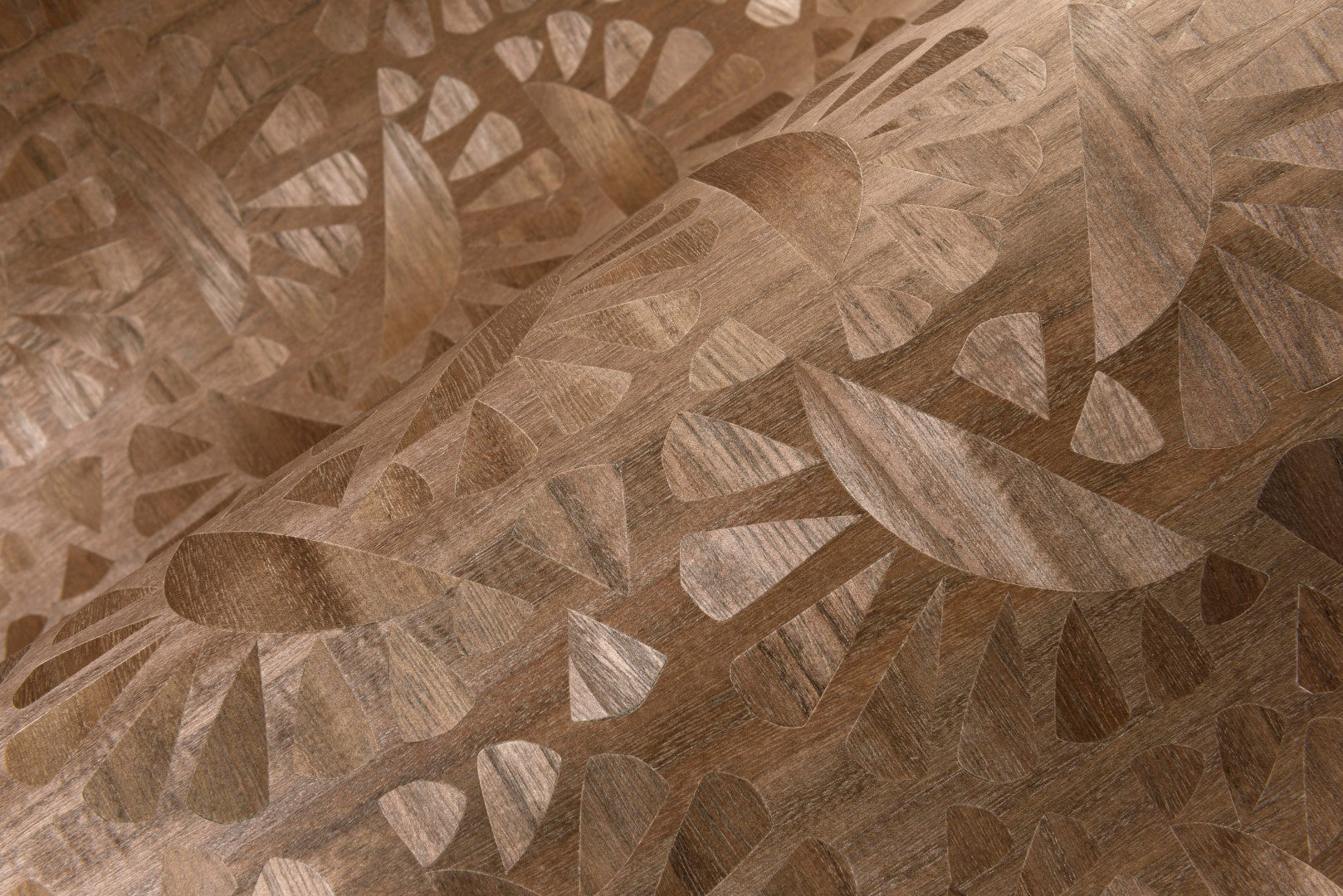 MO5061 Woodblock Beetle Flora Walnut Wallpaper by Moooi