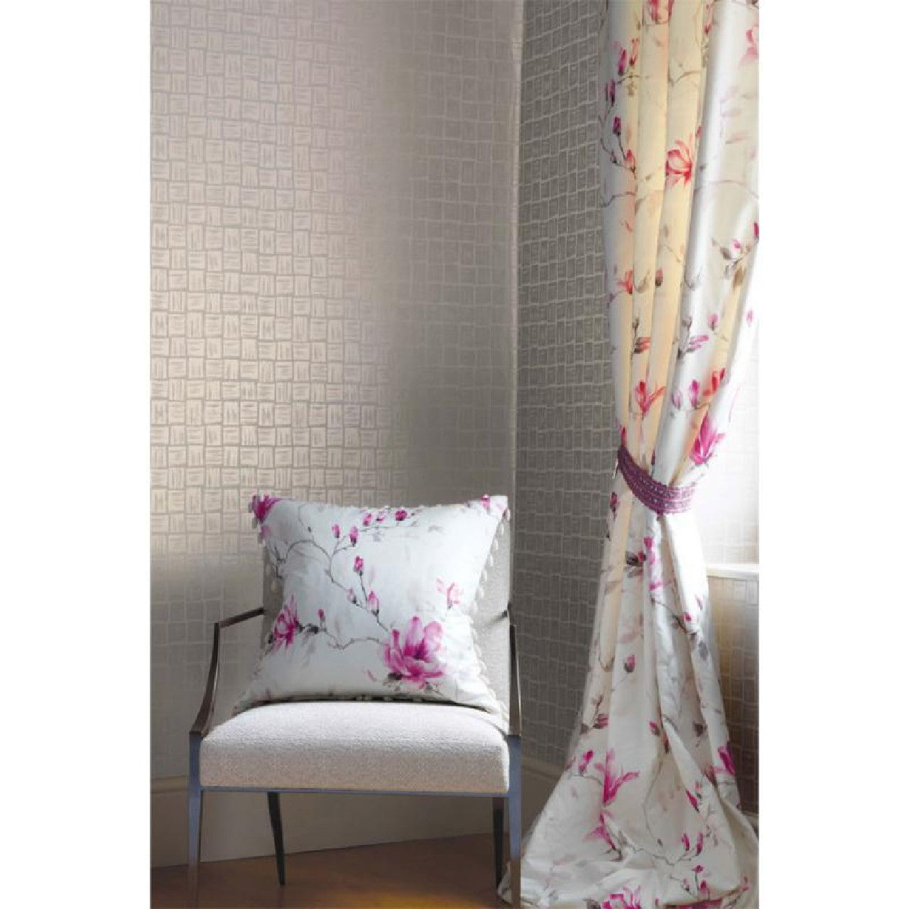 NCW4185-04 Cathay Mahayana Wallpaper By Nina Campbell