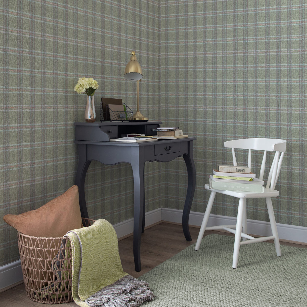 Newton Plum Wallpaper by Voyage Maison | NEWTON/WPO/PLU