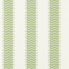113259 Bradgate Oakham Pine Wallpaper by Scion